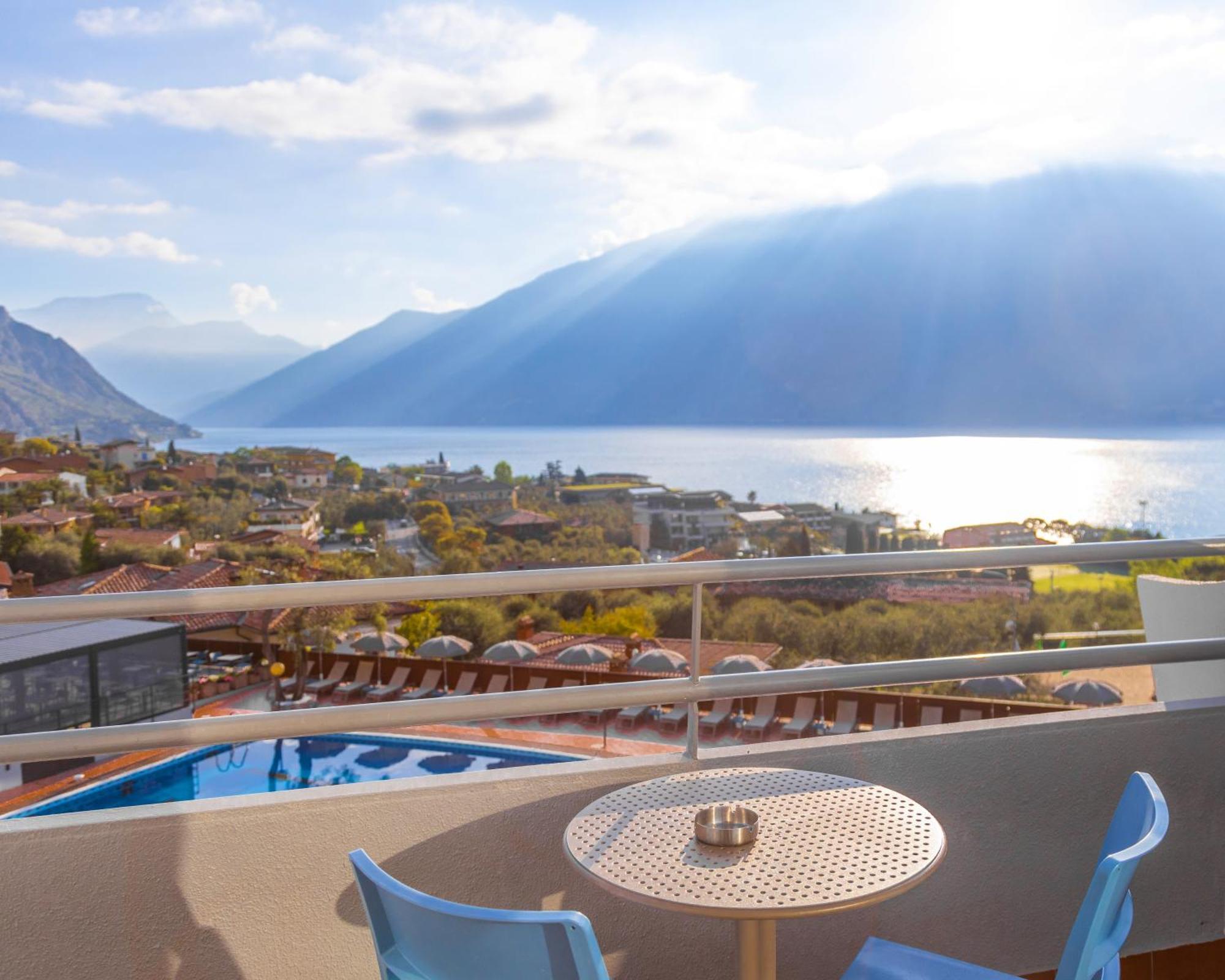 Aria Life Hotel Limone sul Garda Eksteriør bilde