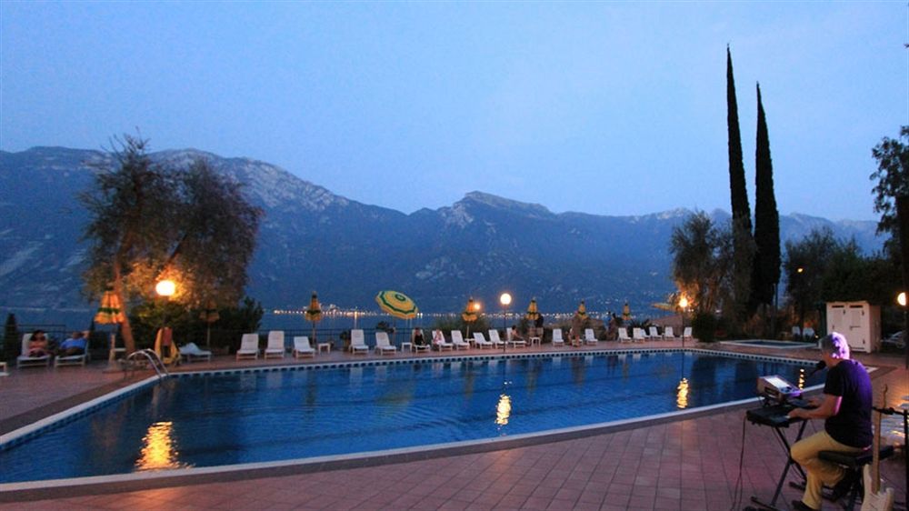 Aria Life Hotel Limone sul Garda Eksteriør bilde